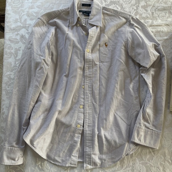 Ralph Lauren Oxford shirt. Size 4 - Picture 2 of 4